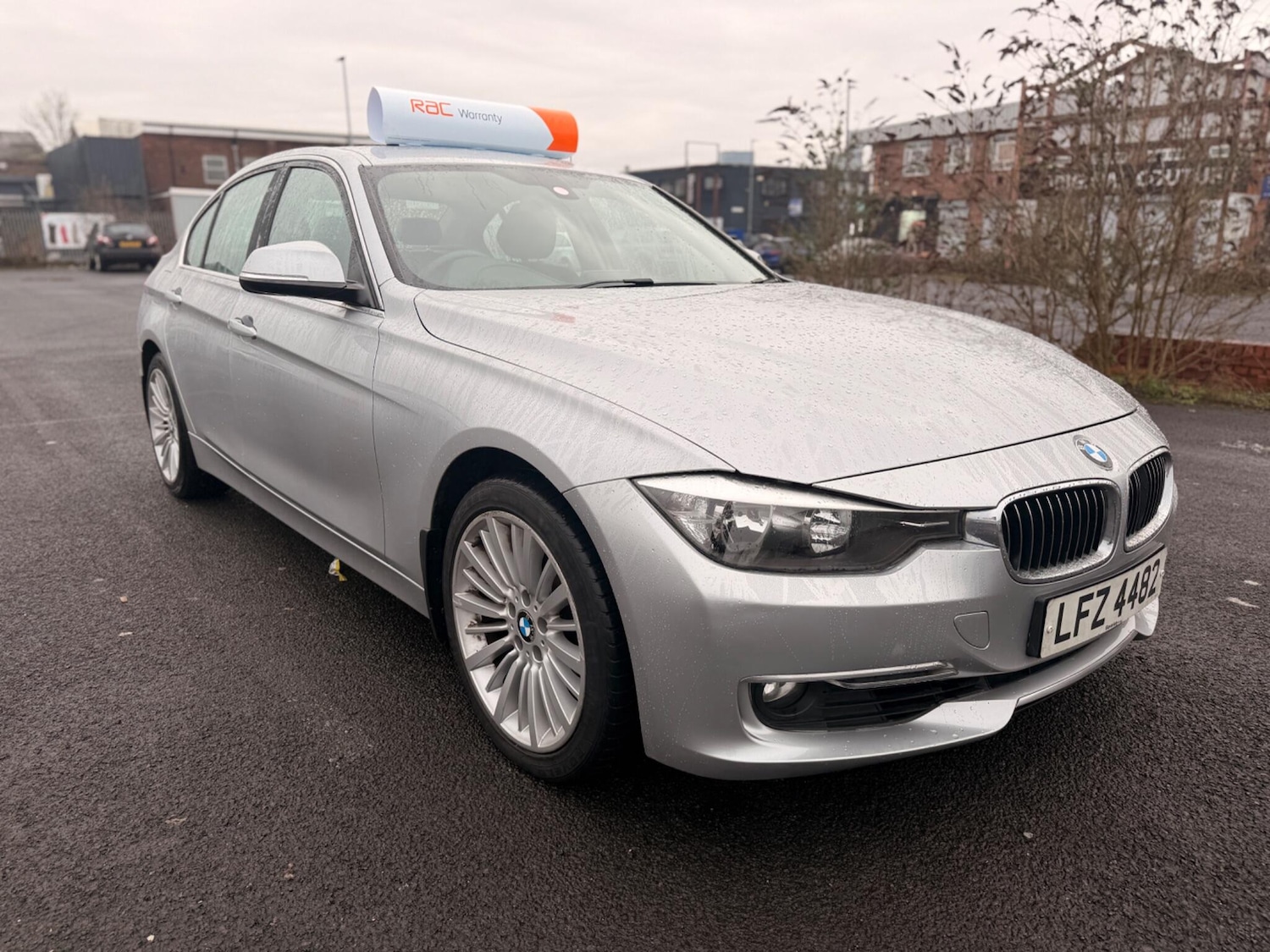 Used BMW 3 Series 2012 for sale - 77132042: Photo 2