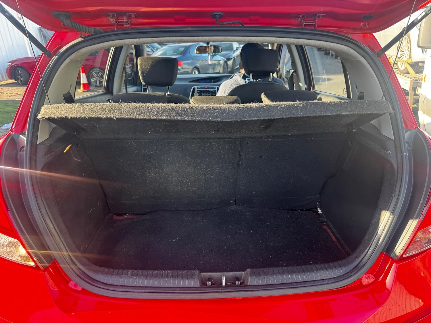 Used Hyundai i20 2014 for sale - 76953238: Photo 7