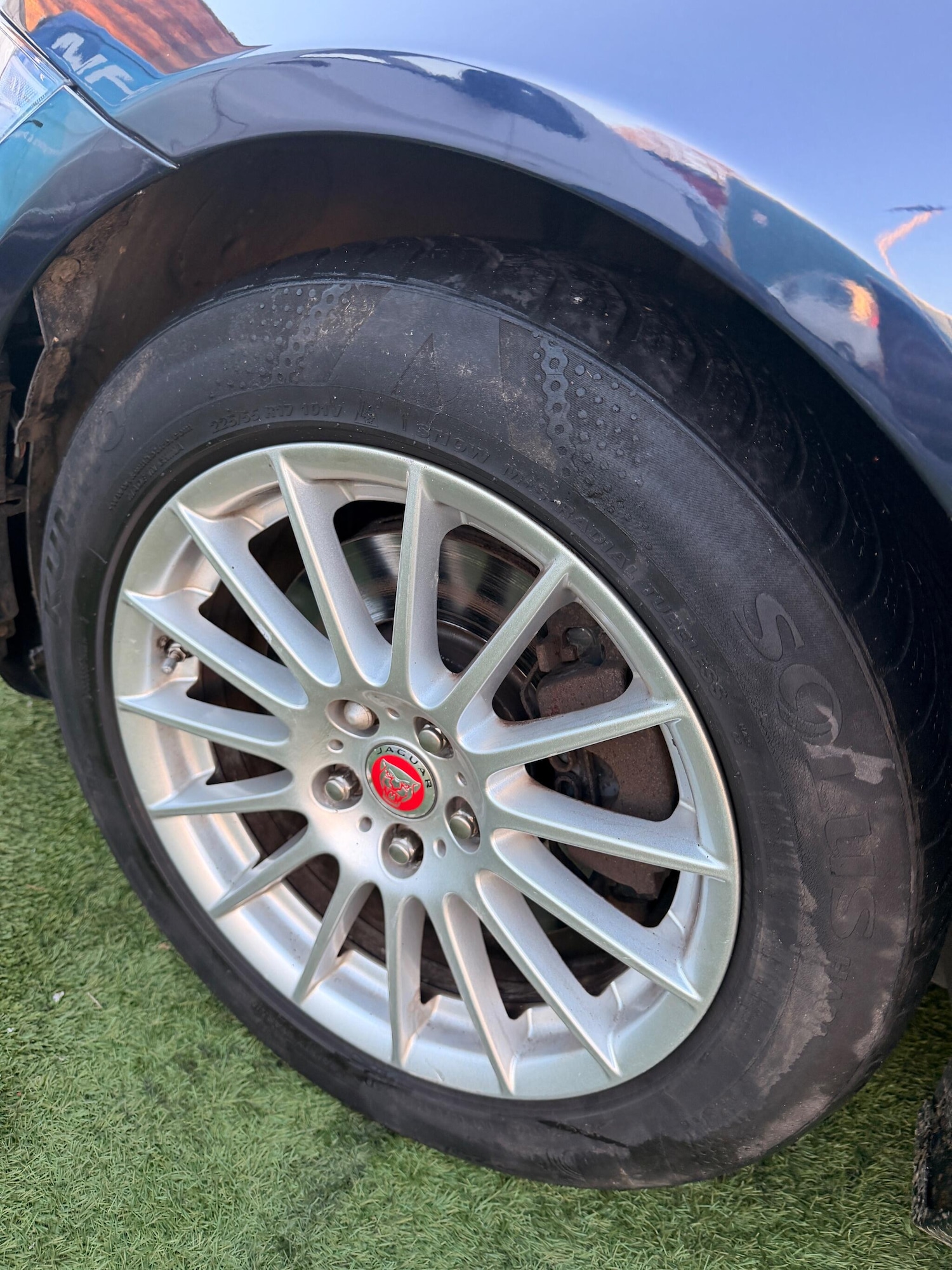 Used Jaguar XF 2018 for sale - 76645630: Photo 8