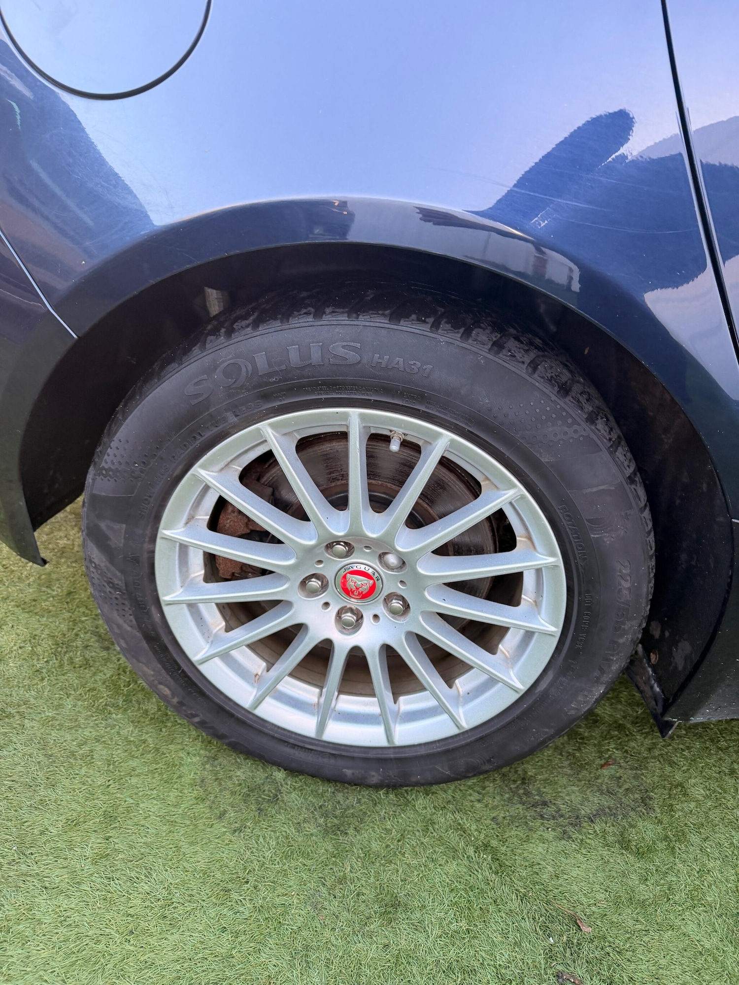 Used Jaguar XF 2018 for sale - 76645630: Photo 9