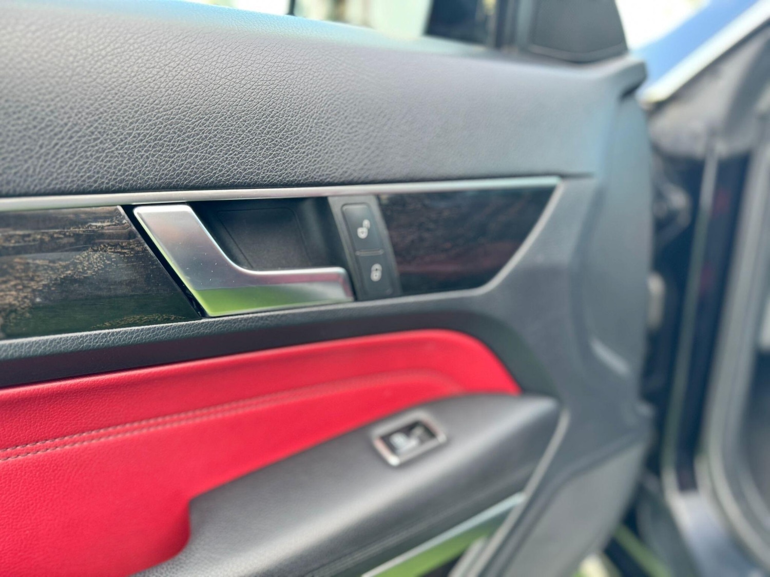 Used Mercedes-Benz E Class 2014 for sale - 76953521: Photo 14