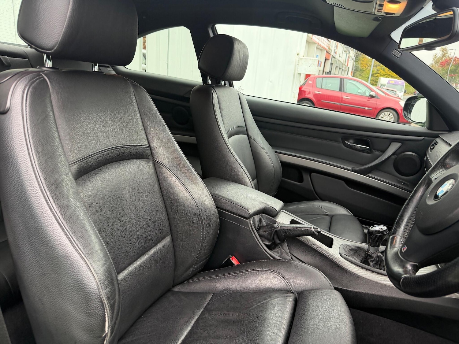 Used BMW 3 Series 2011 for sale - 76953426: Photo 13