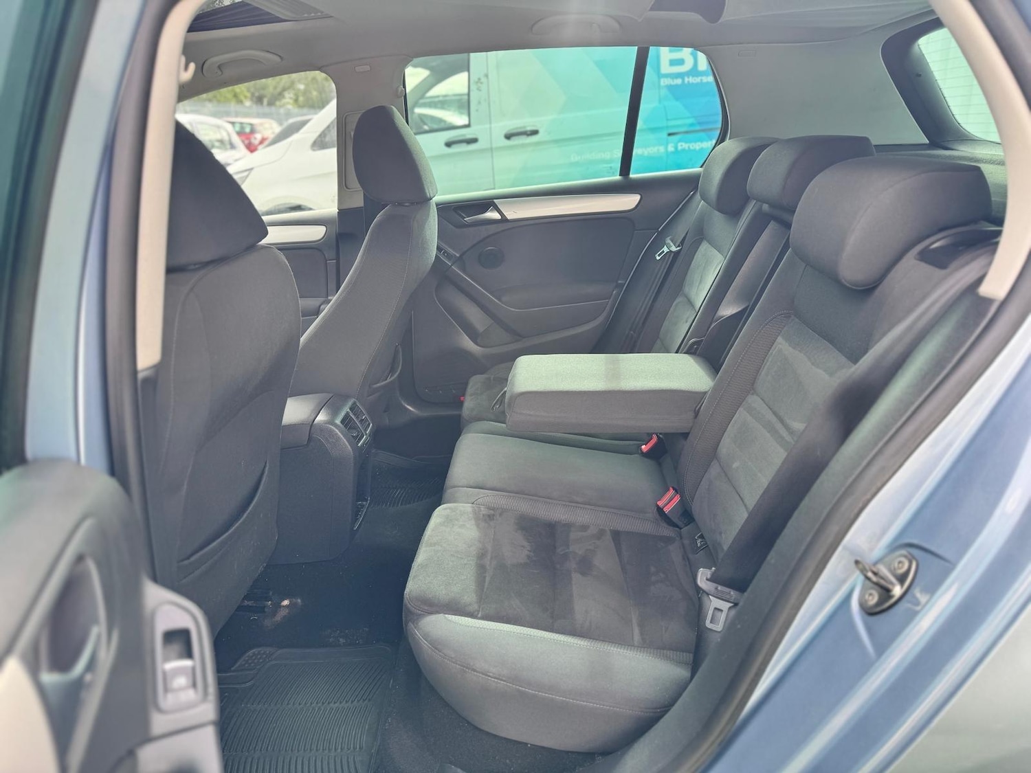 Used Volkswagen Golf 2009 for sale - 76584479: Photo 14