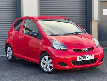 Used Toyota AYGO 2012 for sale - 76634245: Photo
