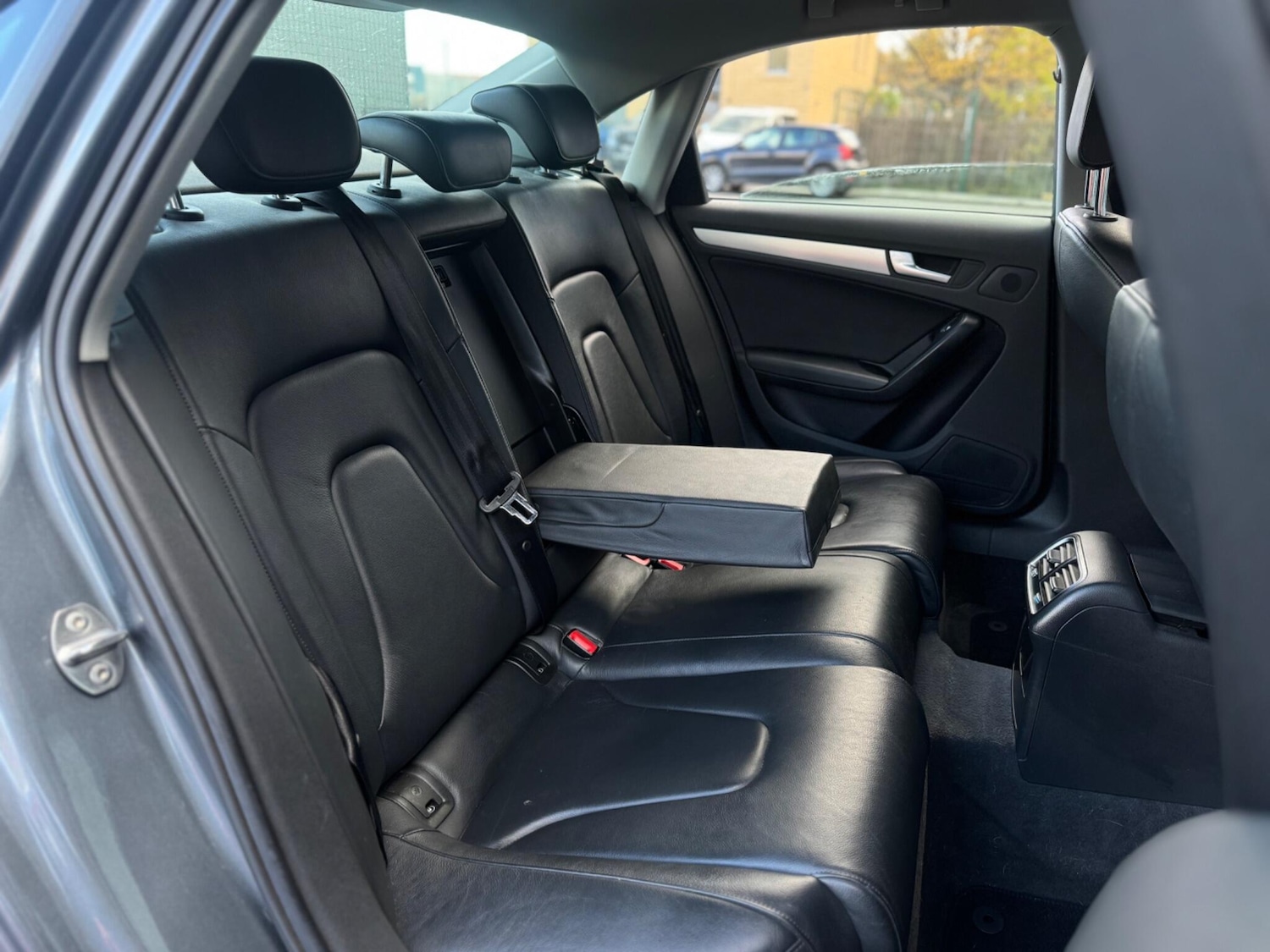 Used Audi A4 2014 for sale - 77344727: Photo 56