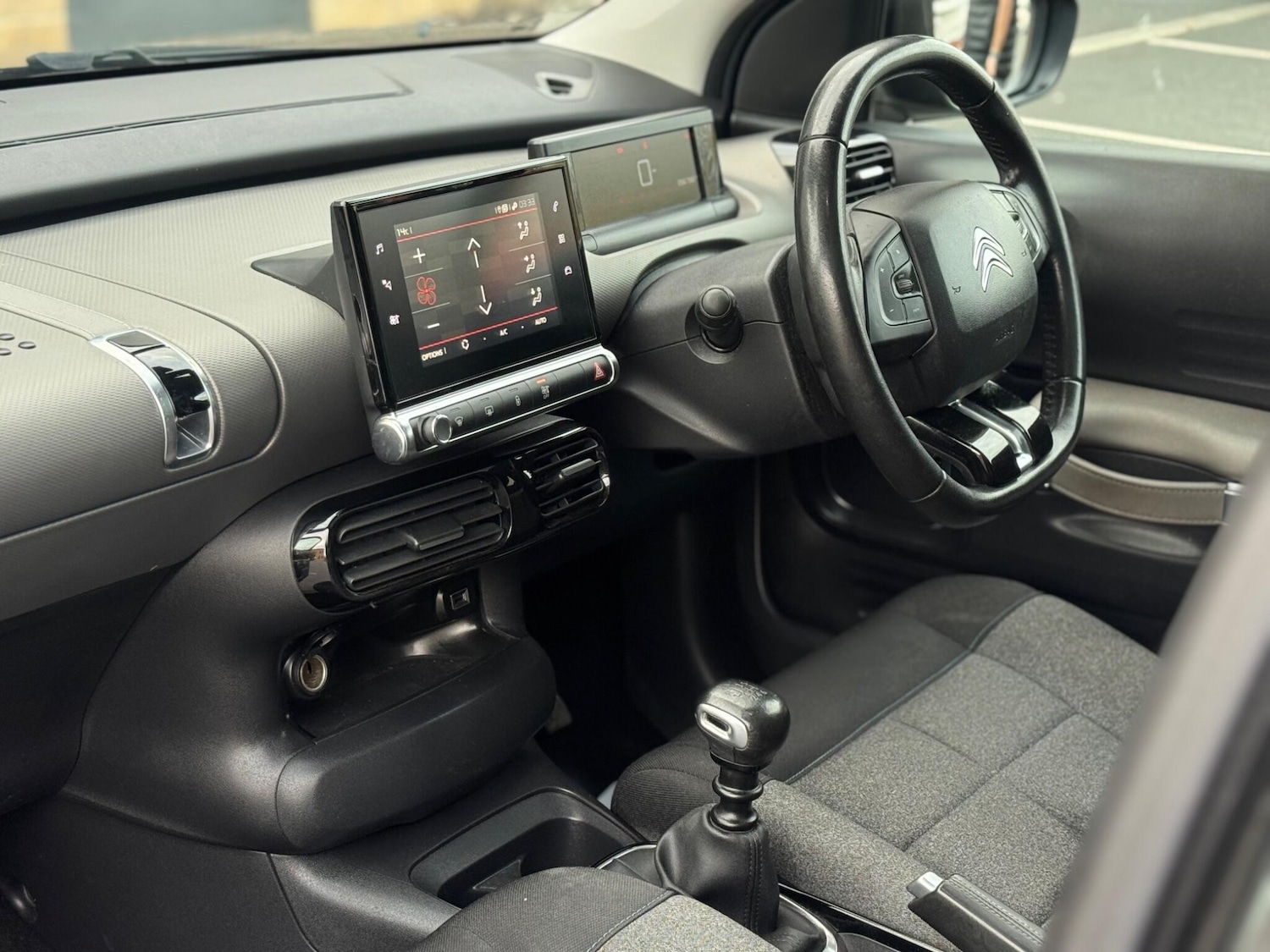 Used Citroen C4 Cactus 2019 for sale - 76633673: Photo 46