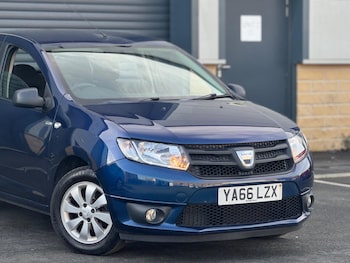 Used Dacia Sandero 2016 for sale - 76632790: Photo