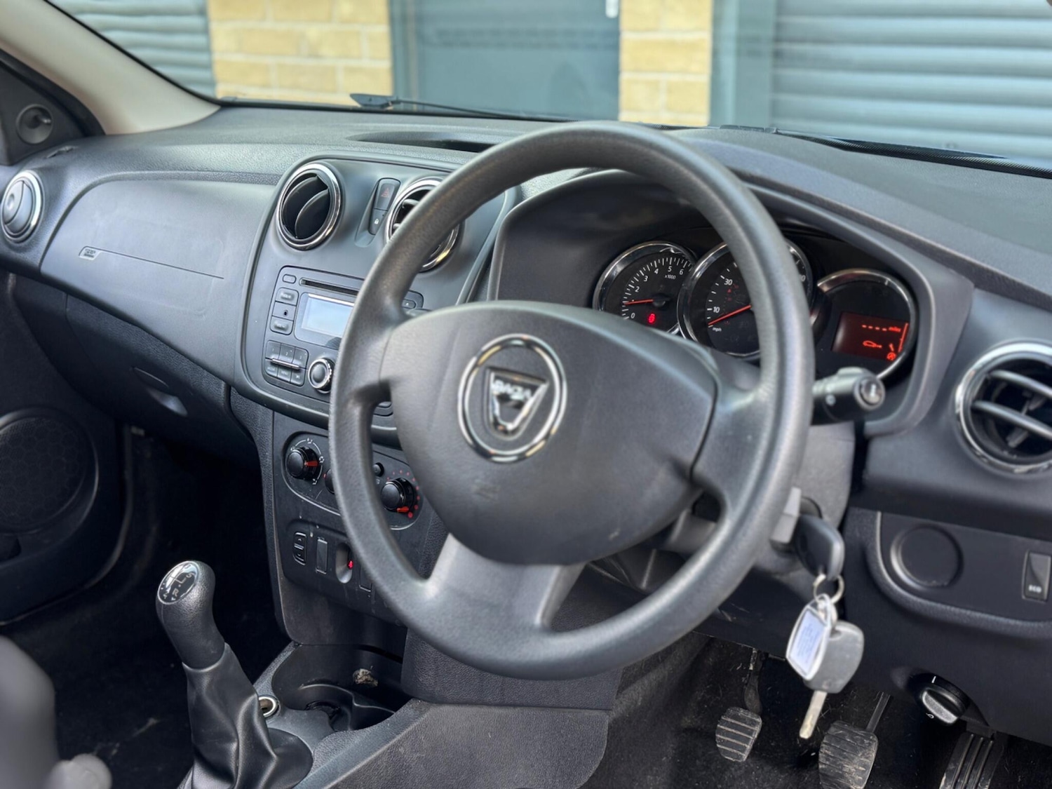 Used Dacia Sandero 2016 for sale - 76632790: Photo 45