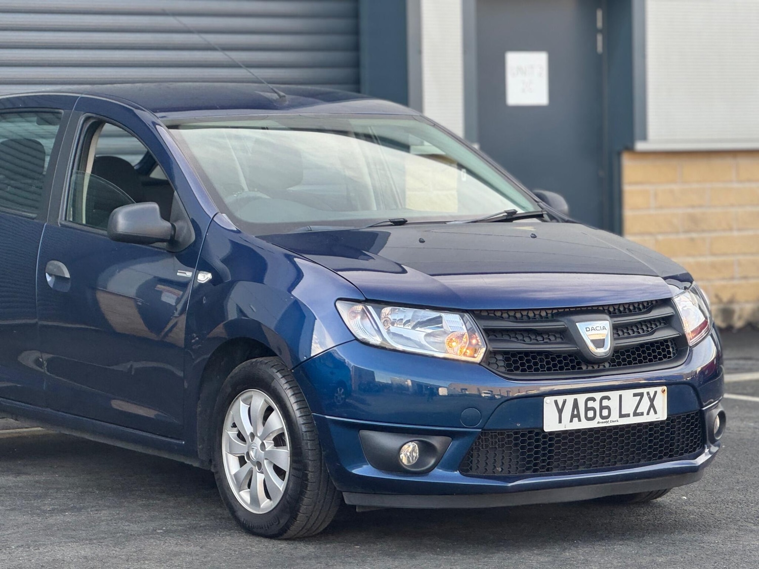 Used Dacia Sandero 2016 for sale - 76632790: Photo 8