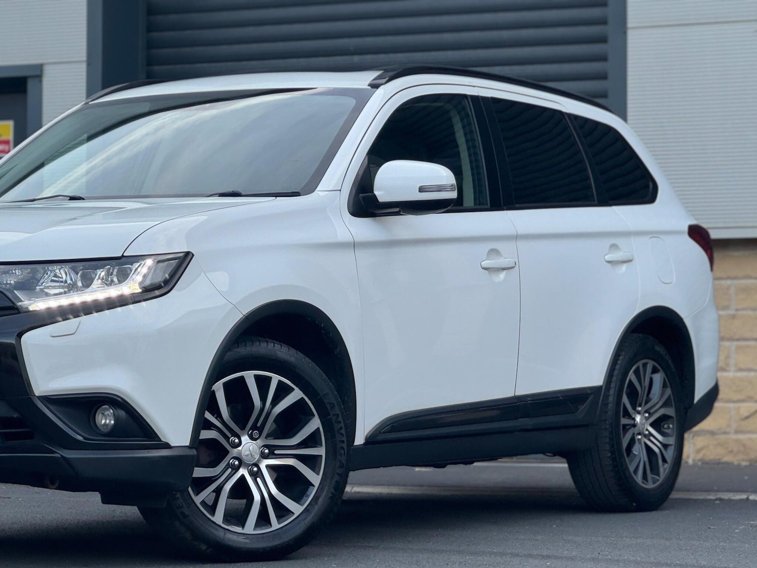 Used Mitsubishi Outlander 2016 for sale - 76992439: Photo 14