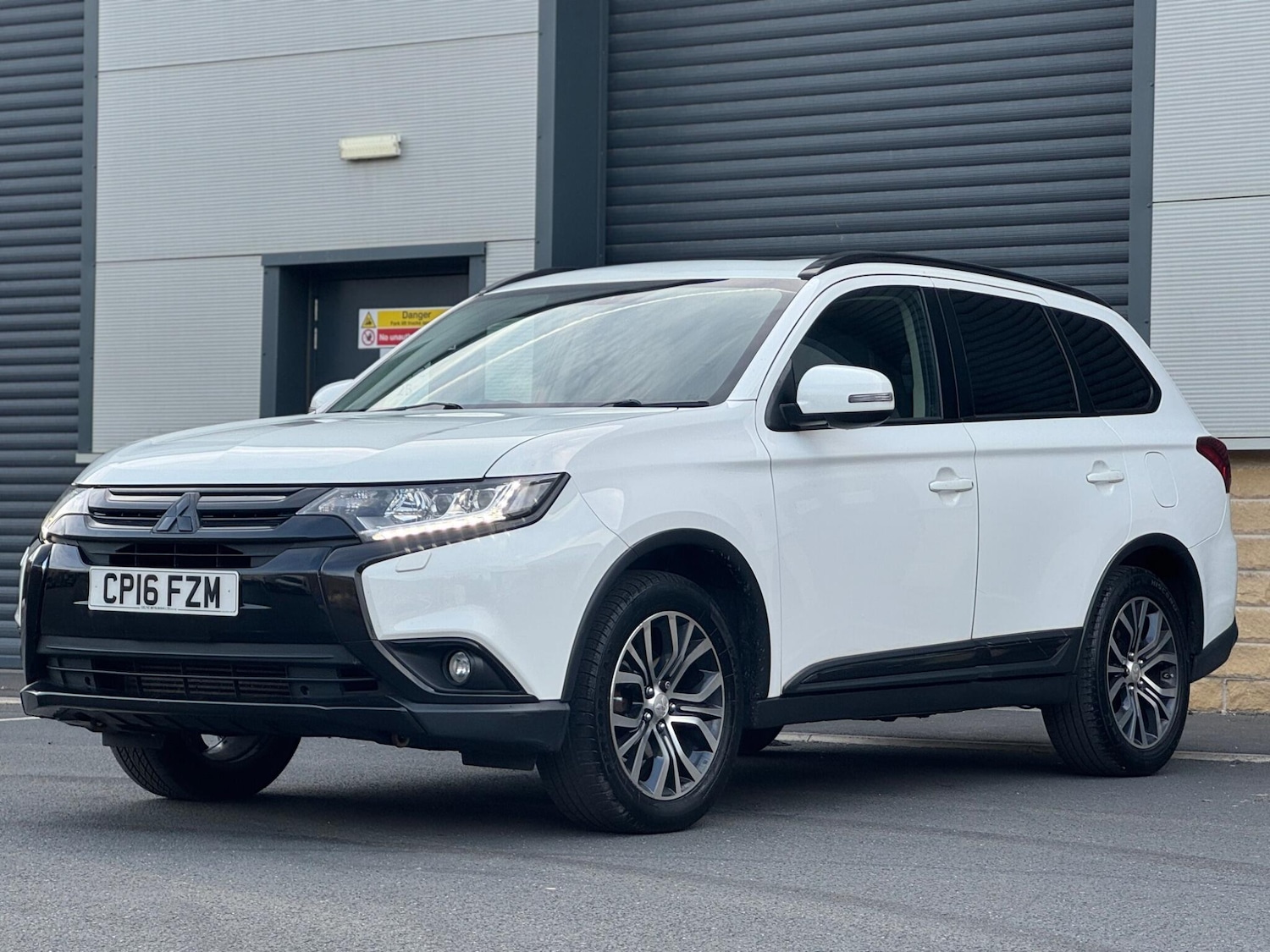 Used Mitsubishi Outlander 2016 for sale - 76992439: Photo 18