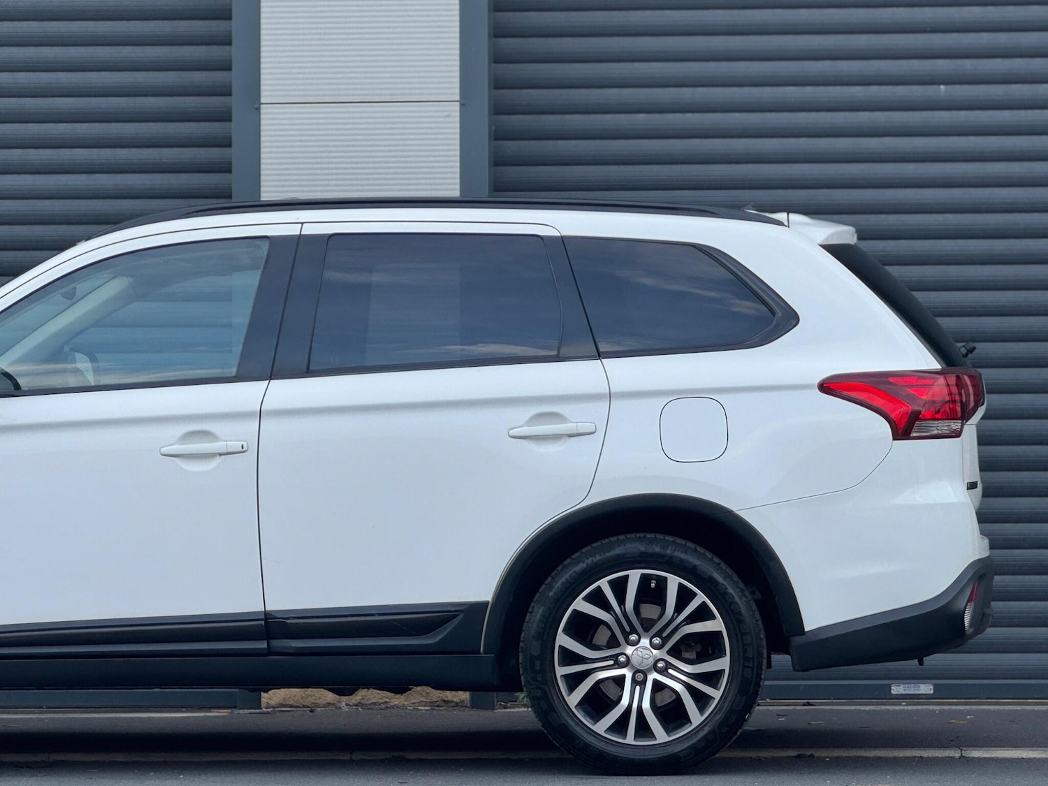 Used Mitsubishi Outlander 2016 for sale - 76992439: Photo 38