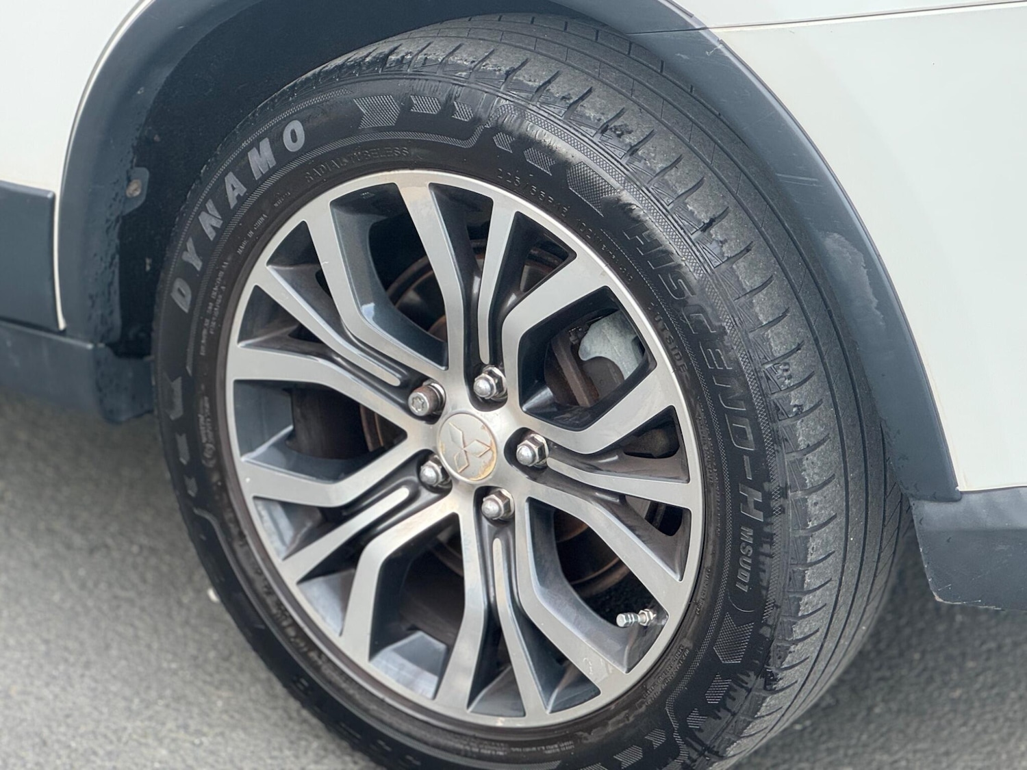 Used Mitsubishi Outlander 2016 for sale - 76992439: Photo 47