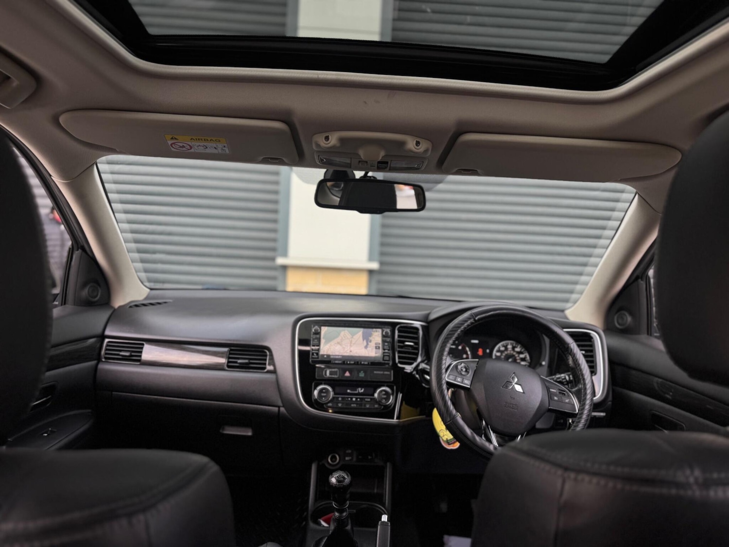 Used Mitsubishi Outlander 2016 for sale - 76992439: Photo 63