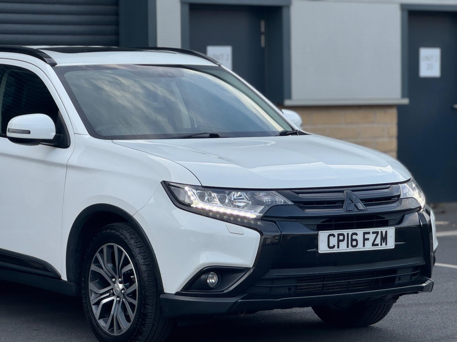 Used Mitsubishi Outlander 2016 for sale - 76992439: Photo 7
