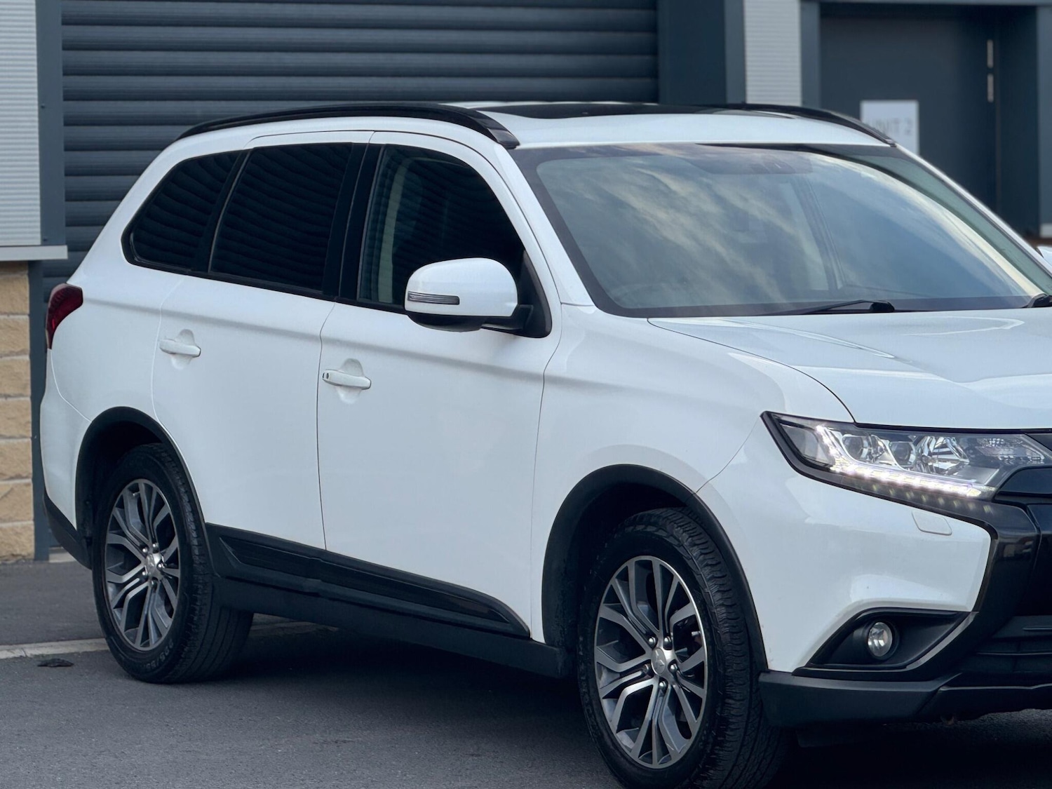 Used Mitsubishi Outlander 2016 for sale - 76992439: Photo 8