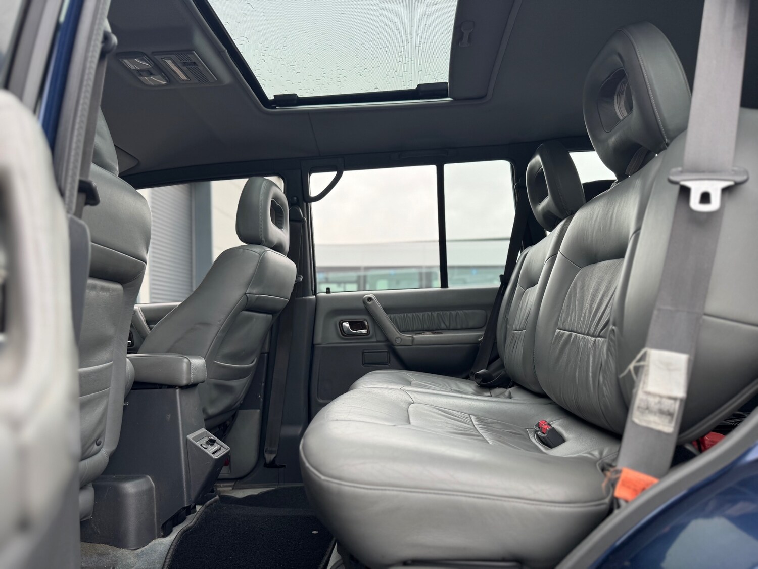 Used Mitsubishi Shogun 1999 for sale - 78067666: Photo 65