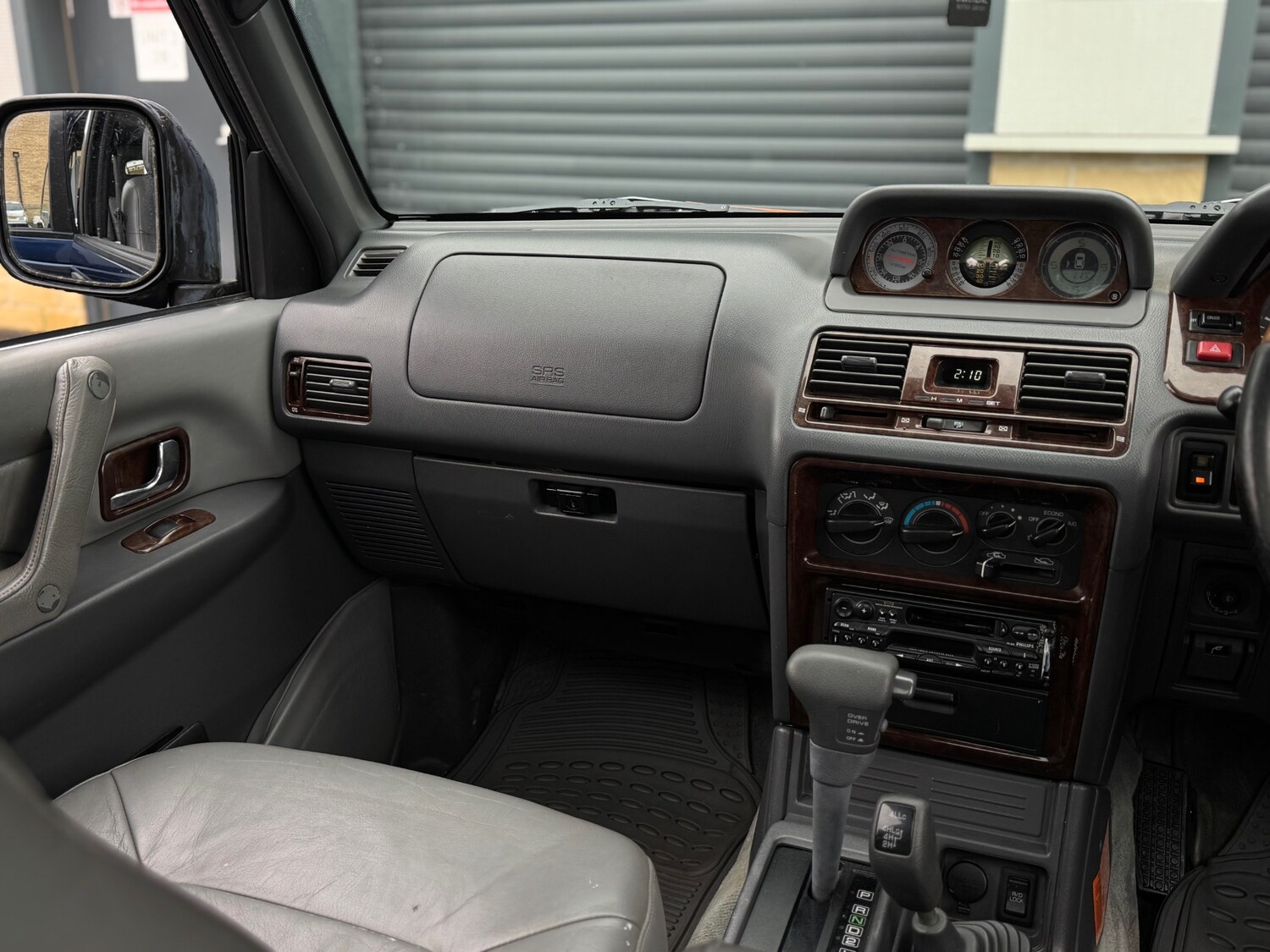 Used Mitsubishi Shogun 1999 for sale - 78067666: Photo 86