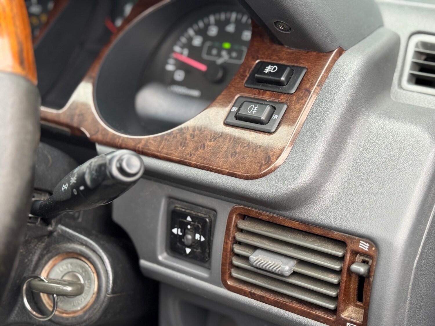 Used Mitsubishi Shogun 1999 for sale - 78067666: Photo 92