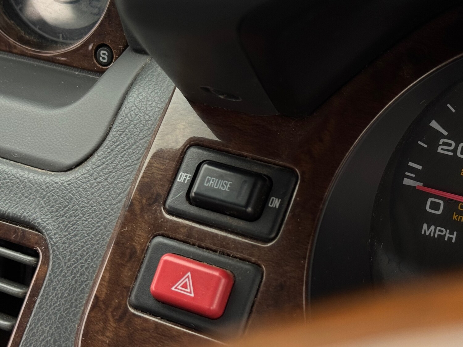 Used Mitsubishi Shogun 1999 for sale - 78067666: Photo 98