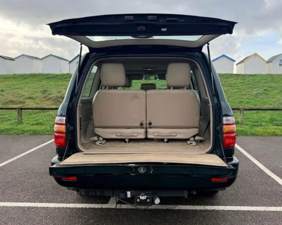 Used Toyota Land Cruiser Amazon 2001 for sale - 77279904: Photo 5