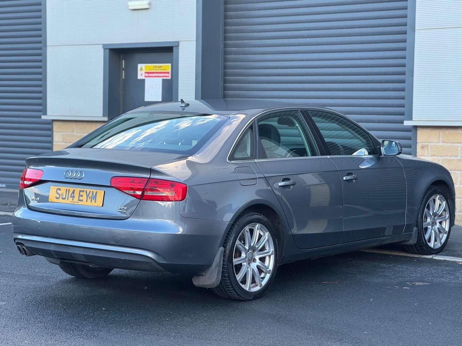 Used Audi A4 2014 for sale - 76633752: Photo 29