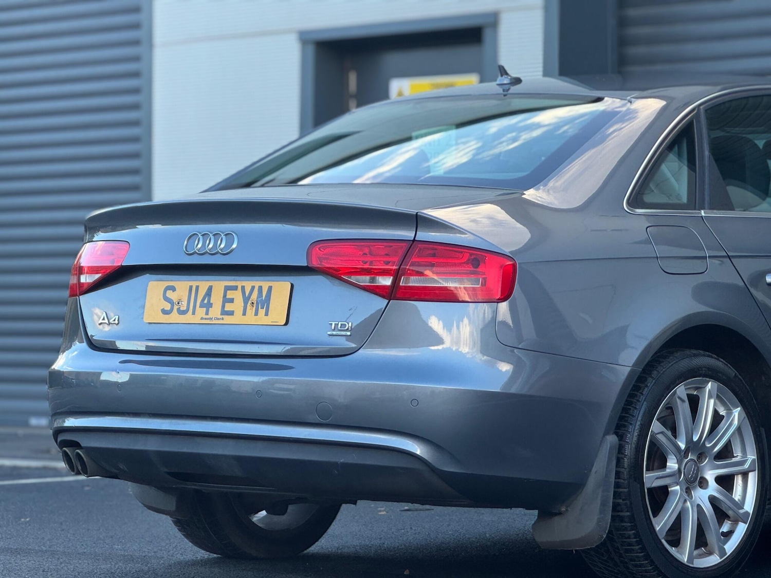 Used Audi A4 2014 for sale - 76633752: Photo 32