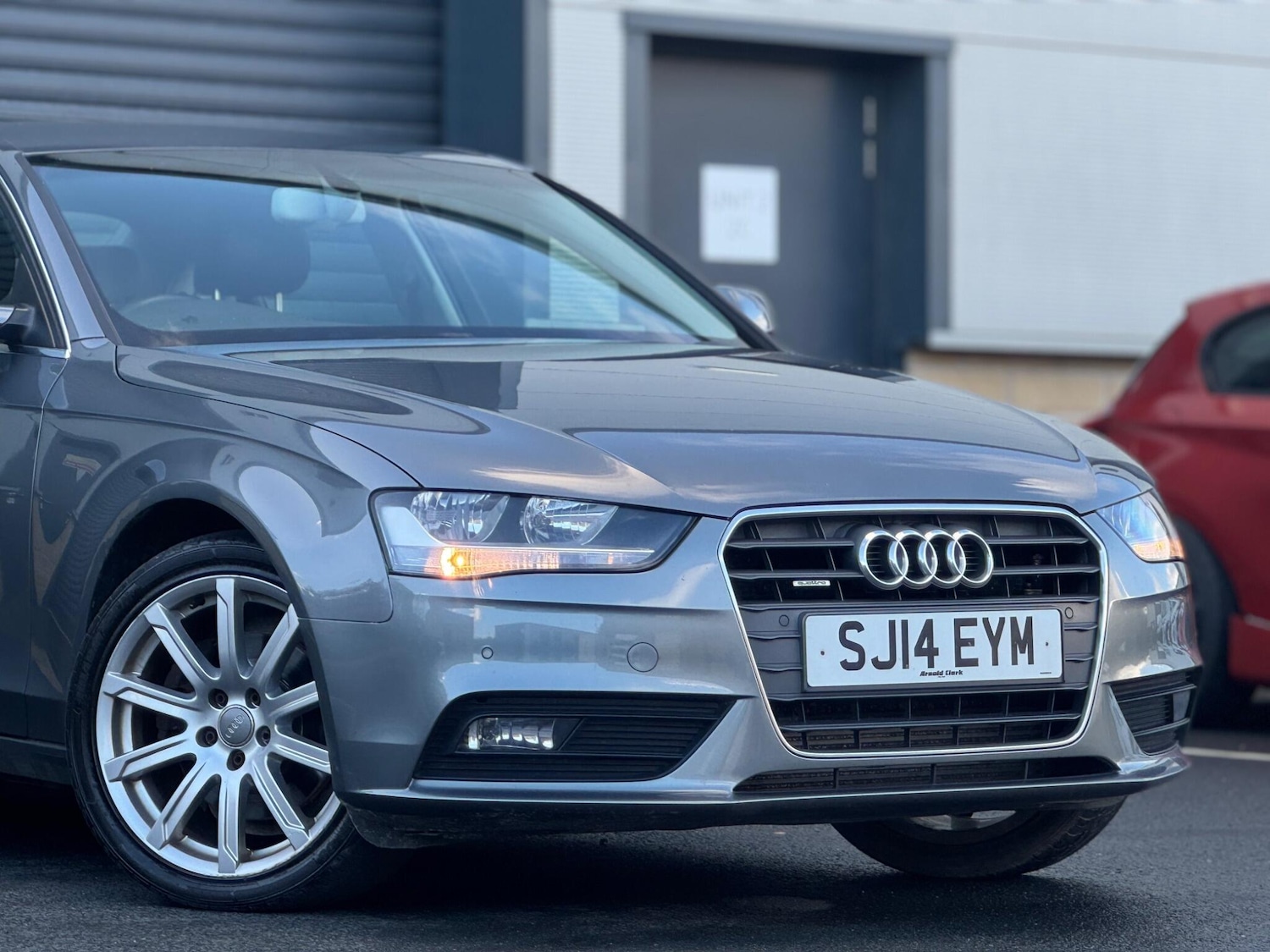 Used Audi A4 2014 for sale - 76633752: Photo 5