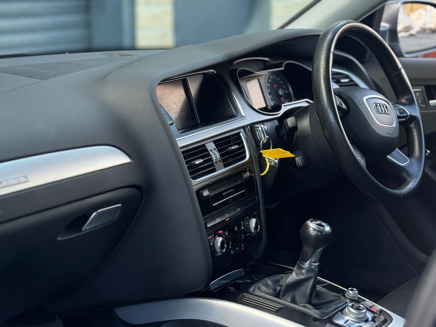 Used Audi A4 2014 for sale - 76633752: Photo 51