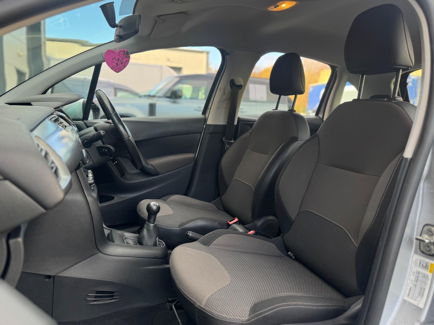 Used Citroen C3 2014 for sale - 76633250: Photo 54