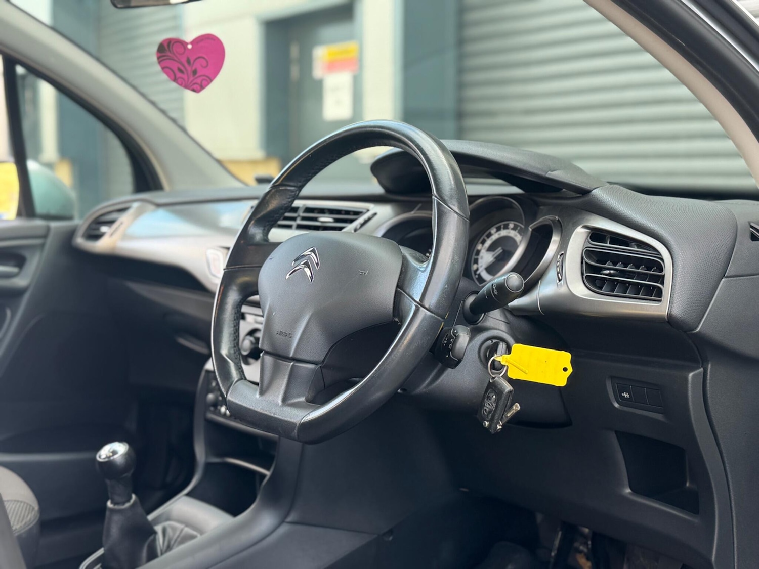 Used Citroen C3 2014 for sale - 76633250: Photo 57