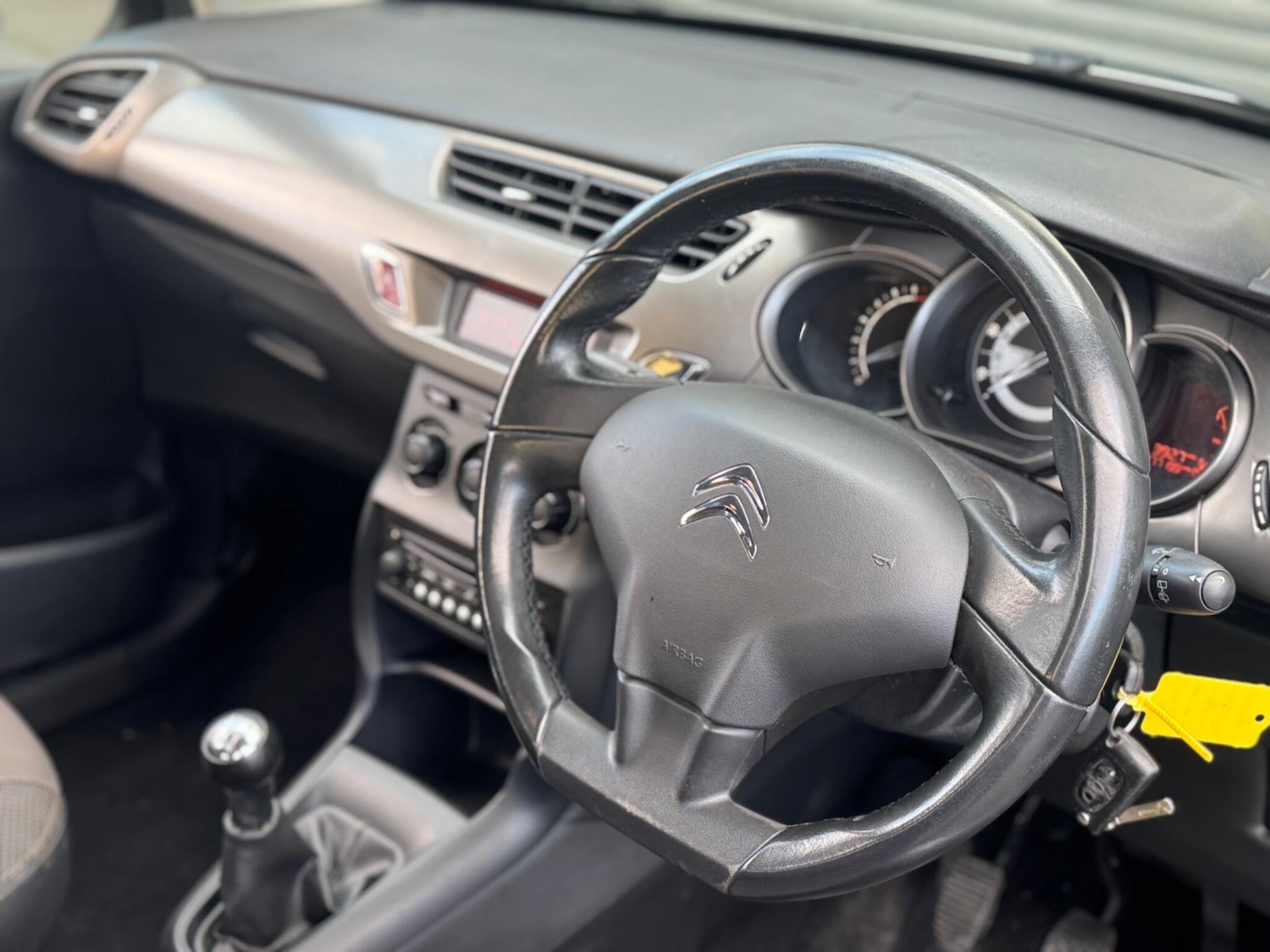 Used Citroen C3 2014 for sale - 76633250: Photo 58