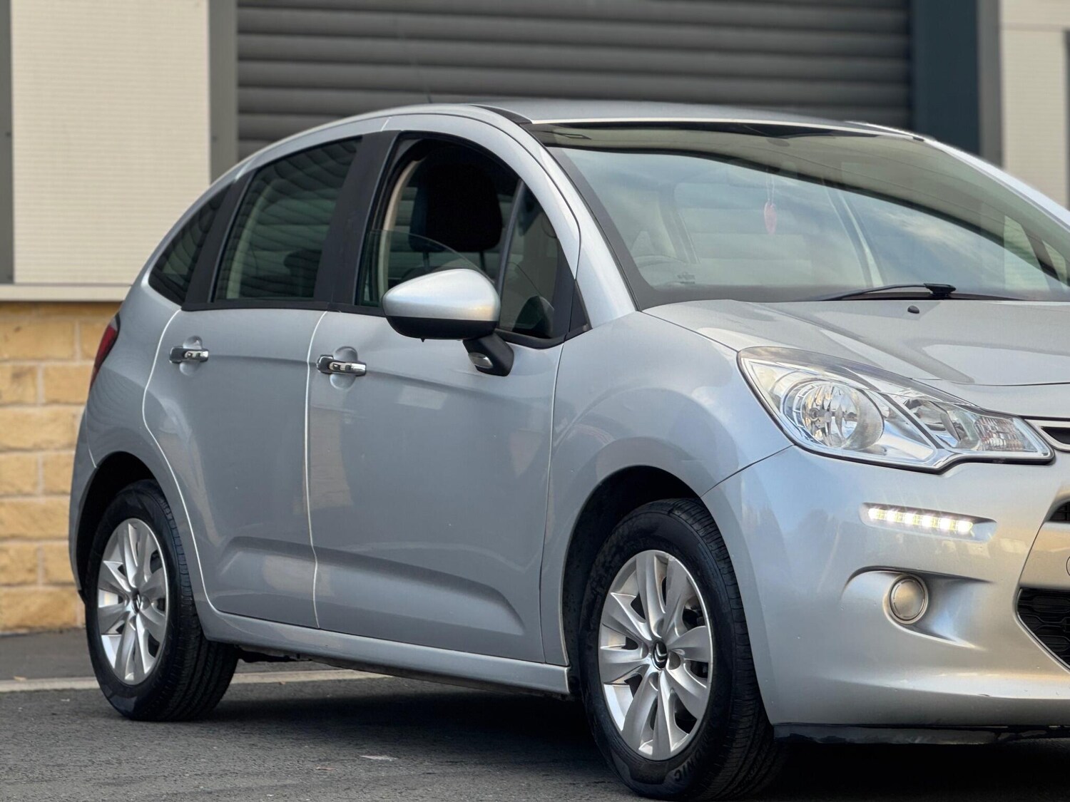 Used Citroen C3 2014 for sale - 76633250: Photo 9
