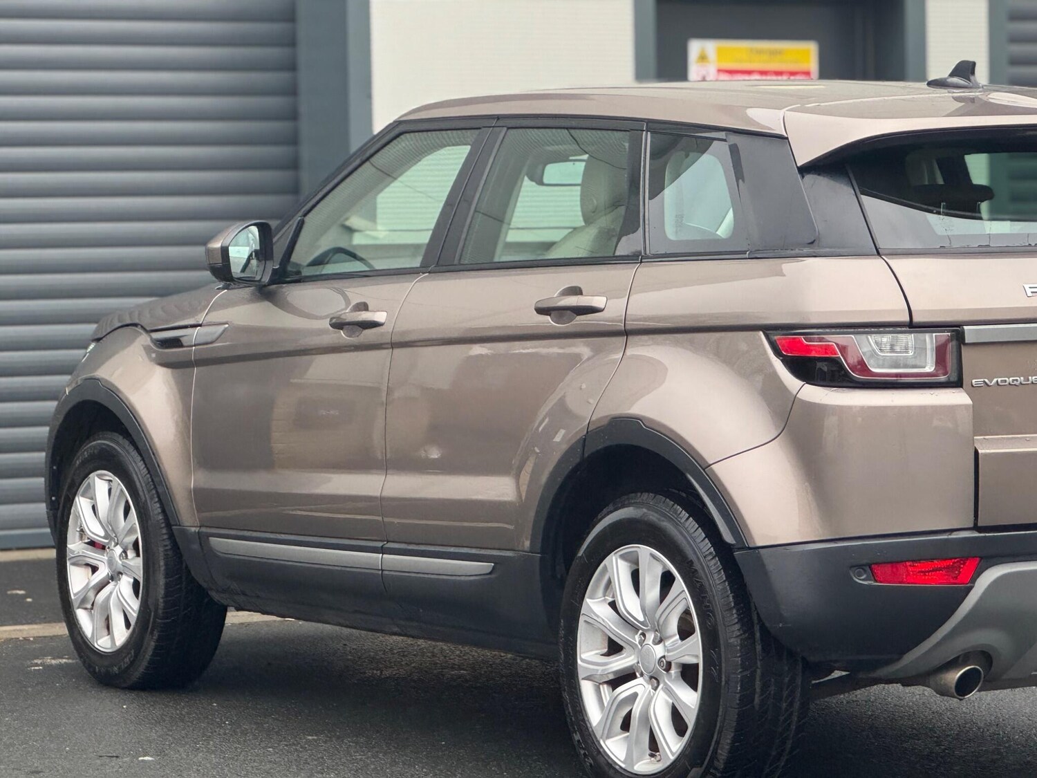 Used Land Rover Range Rover Evoque 2016 for sale - 76912739: Photo 29