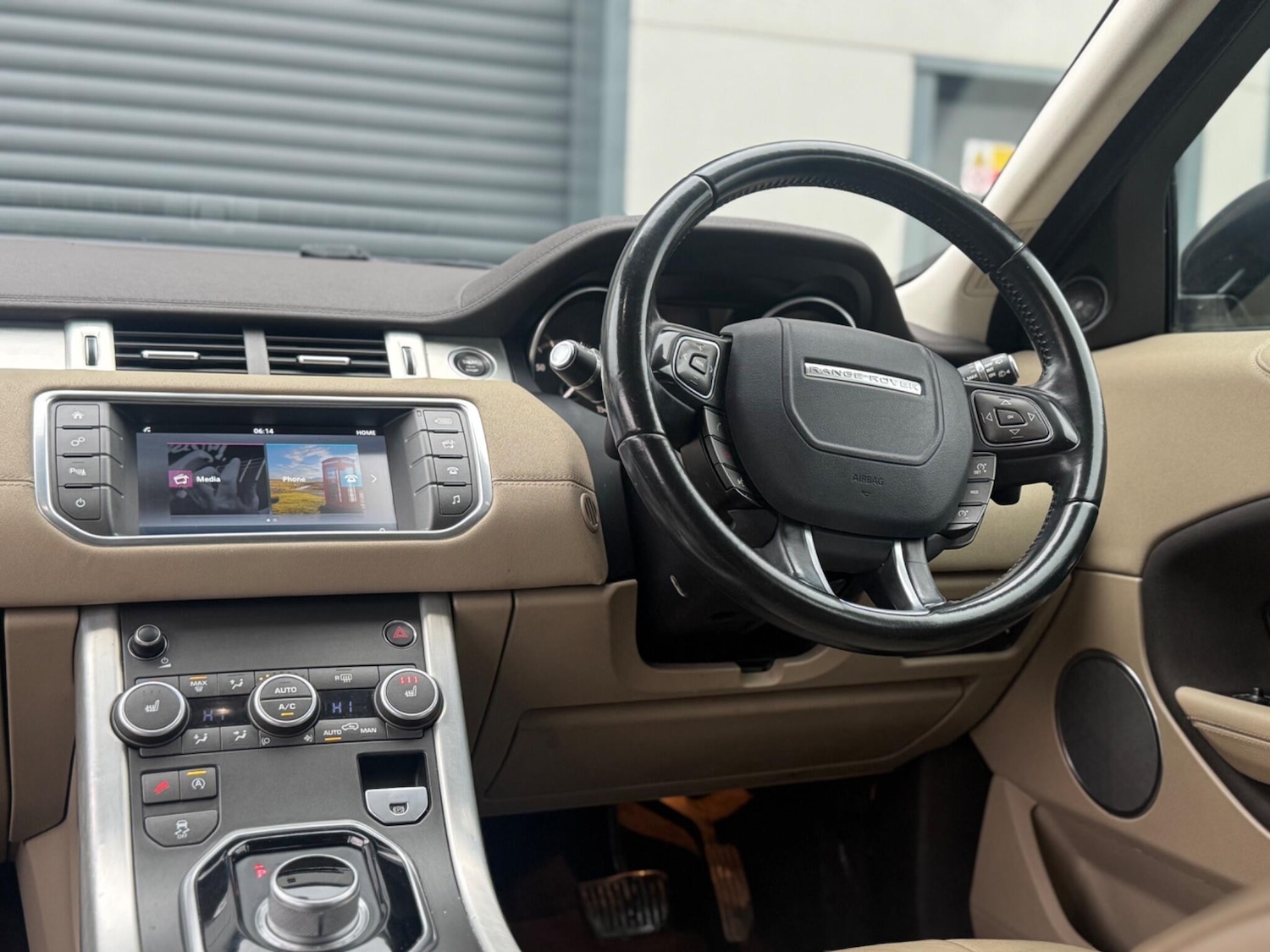 Used Land Rover Range Rover Evoque 2016 for sale - 76912739: Photo 45