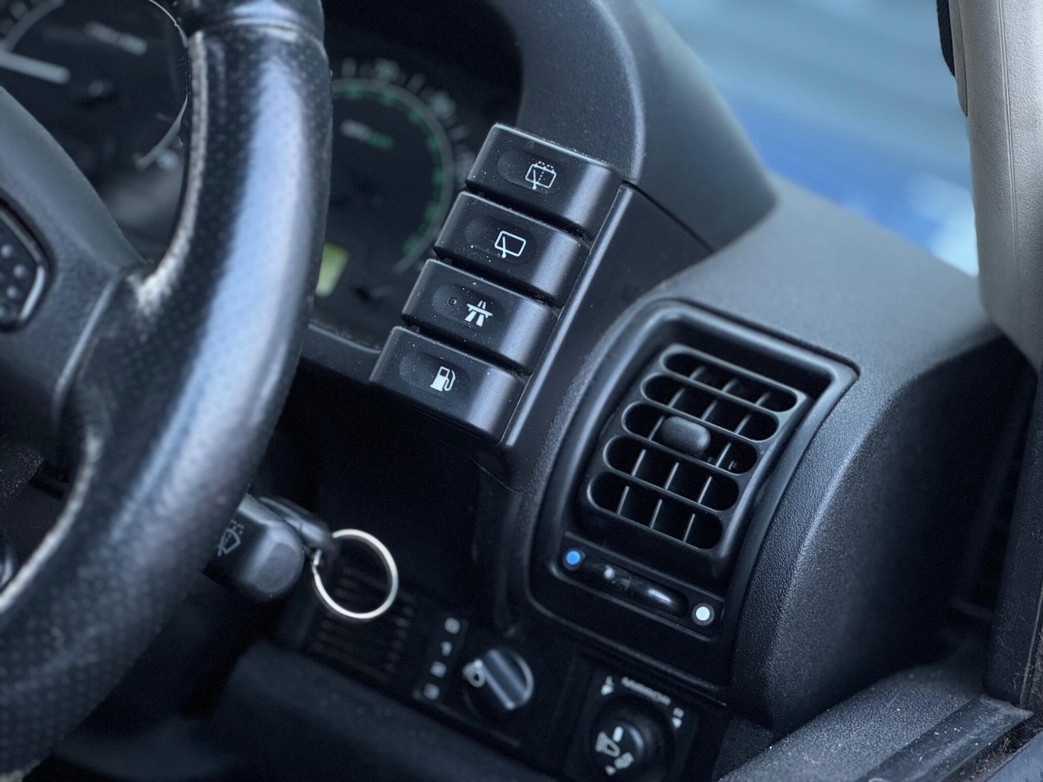 Used Land Rover Discovery 2003 for sale - 77279710: Photo 68