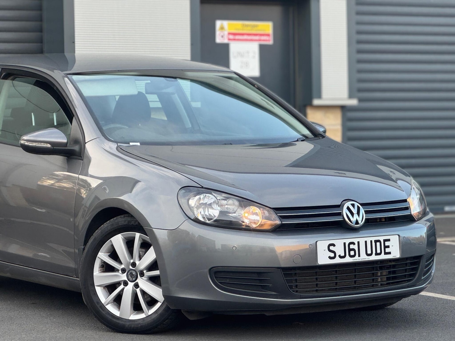 Used Volkswagen Golf 2011 for sale - 76633747: Photo 2