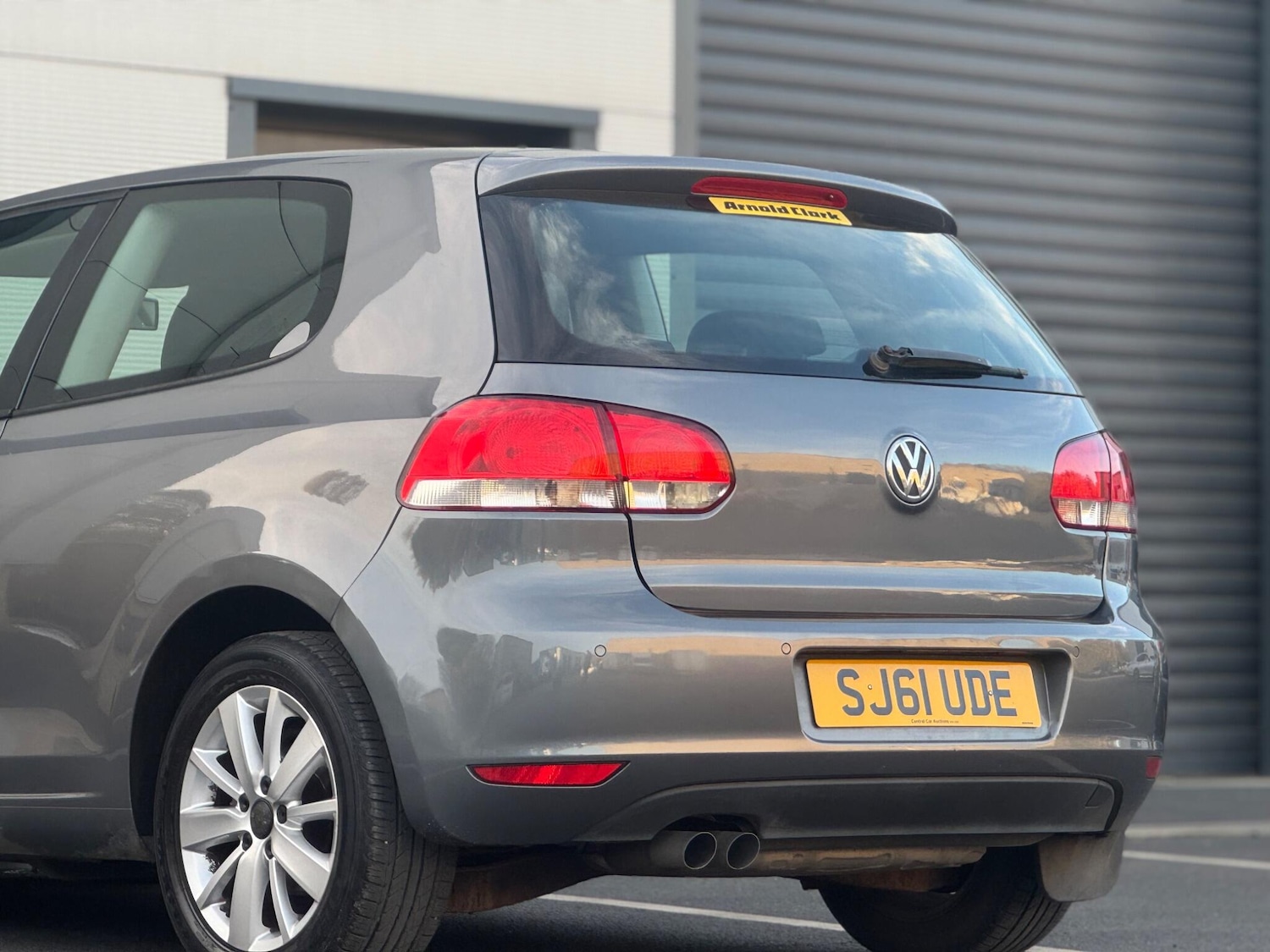 Used Volkswagen Golf 2011 for sale - 76633747: Photo 24