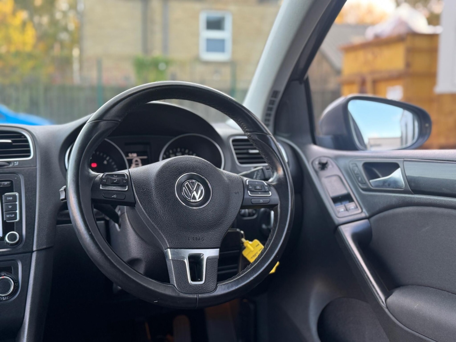 Used Volkswagen Golf 2011 for sale - 76633747: Photo 39