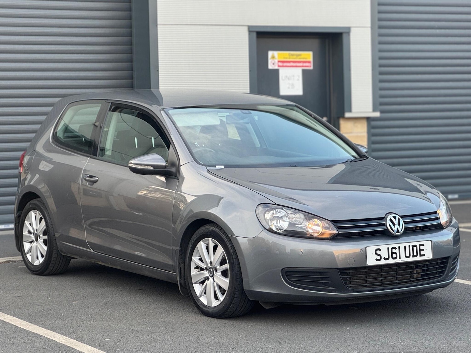 Used Volkswagen Golf 2011 for sale - 76633747: Photo 7