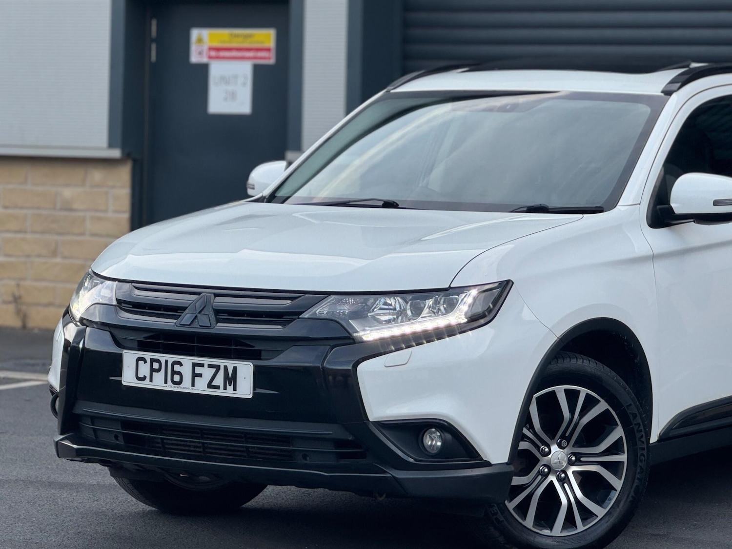 Used Mitsubishi Outlander 2016 for sale - 76633674: Photo 10