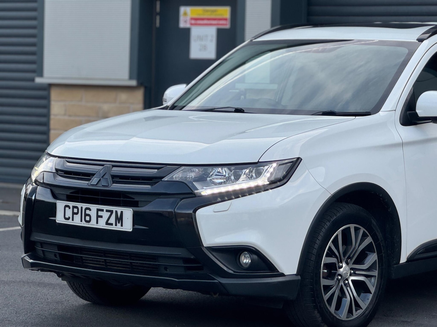 Used Mitsubishi Outlander 2016 for sale - 76633674: Photo 16