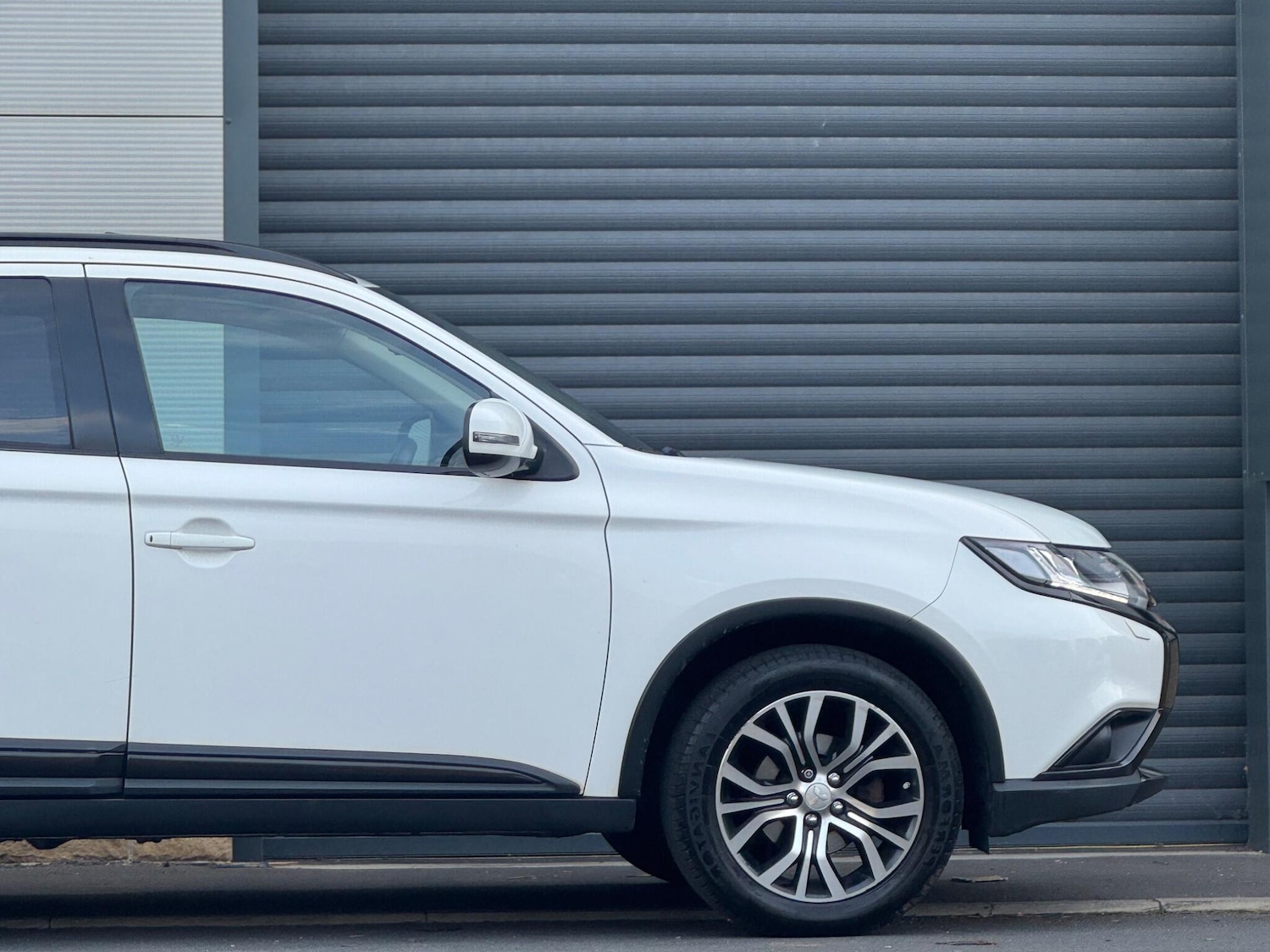 Used Mitsubishi Outlander 2016 for sale - 76633674: Photo 41