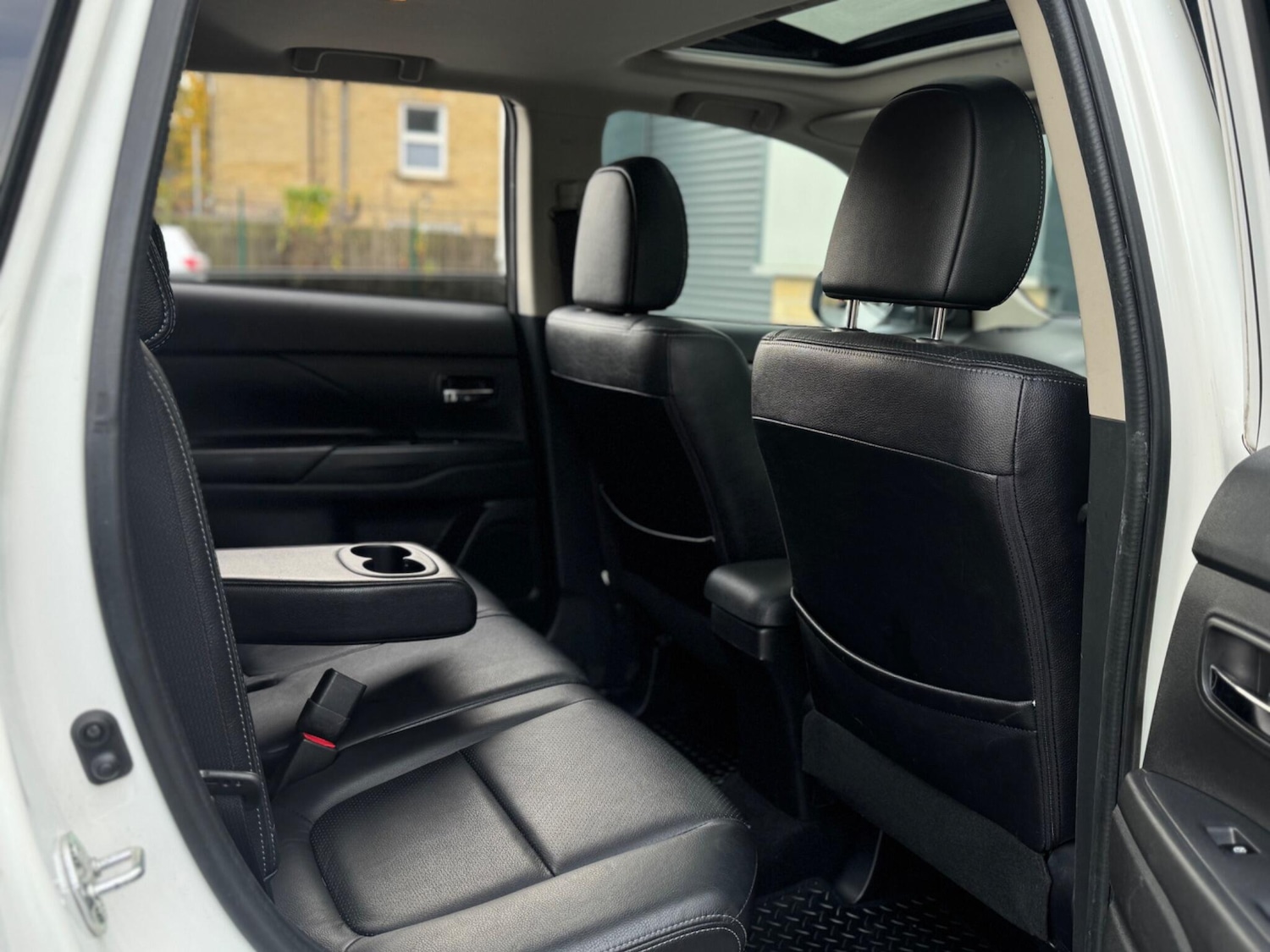 Used Mitsubishi Outlander 2016 for sale - 76633674: Photo 49