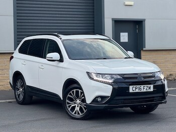 Used Mitsubishi Outlander 2016 for sale - 76633674: Photo