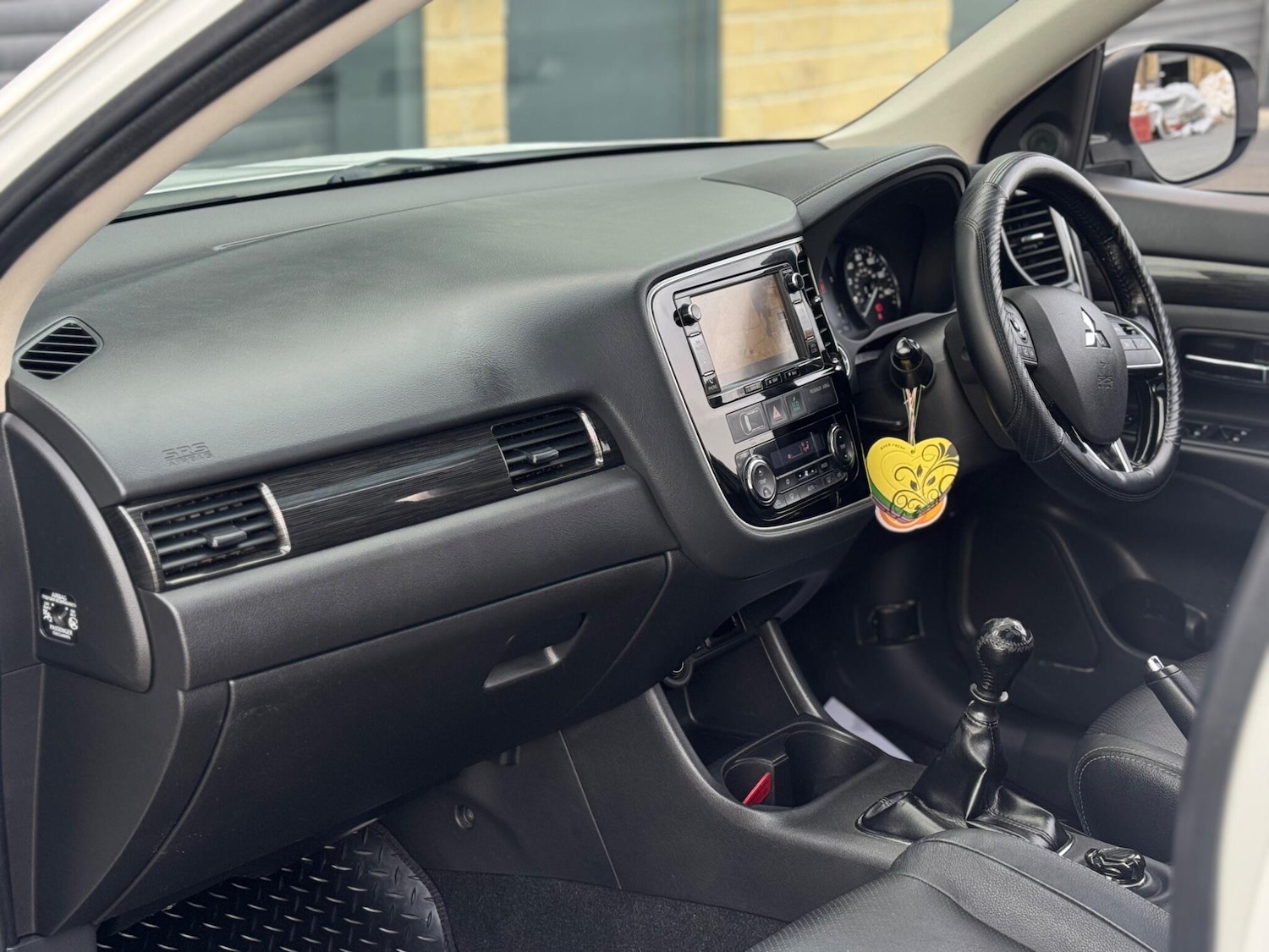 Used Mitsubishi Outlander 2016 for sale - 76633674: Photo 54