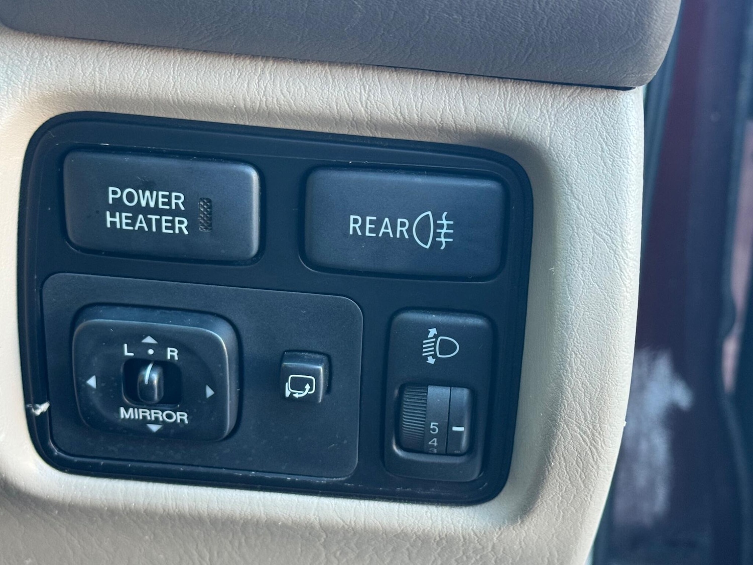 Used Toyota Land Cruiser Amazon 2002 for sale - 77109698: Photo 86