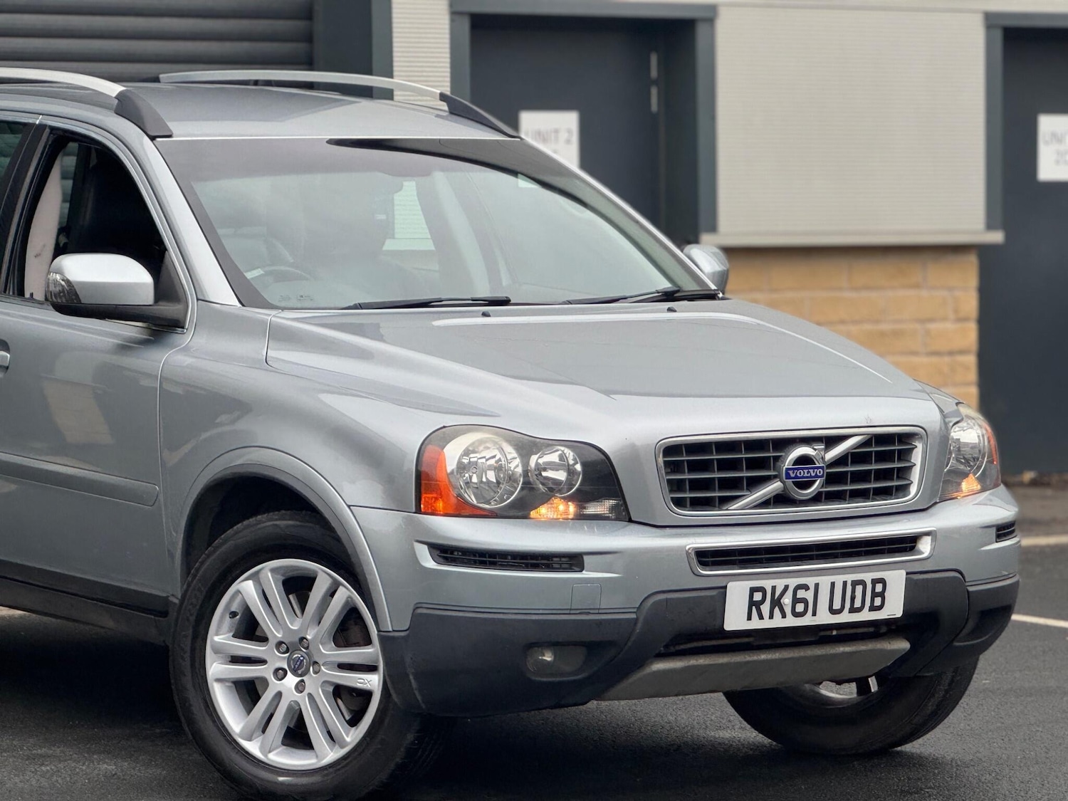 Used Volvo XC90 2011 for sale - 76634284: Photo 2