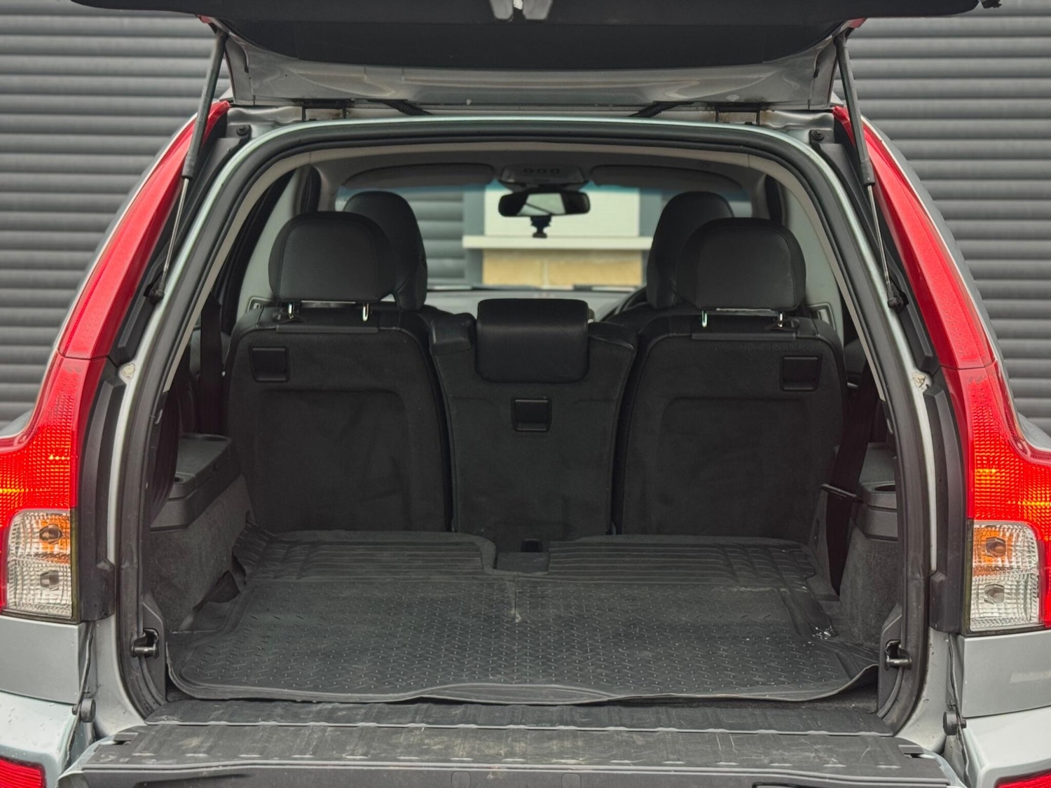 Used Volvo XC90 2011 for sale - 76634284: Photo 41