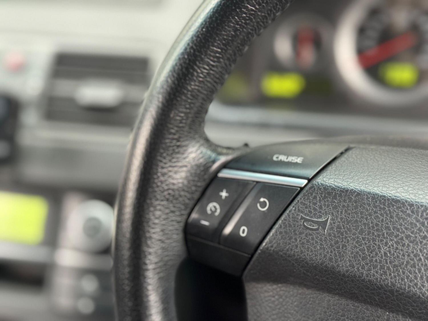 Used Volvo XC90 2011 for sale - 76634284: Photo 70